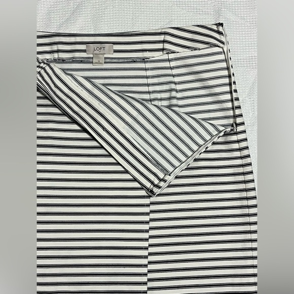 Ann Taylor LOFT Skirt, White & Blue Striped, Size 12 NWOT - Picture 6 of 11